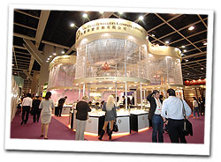 В Гонконге открылась Международная выставка ювелирных изделий. 