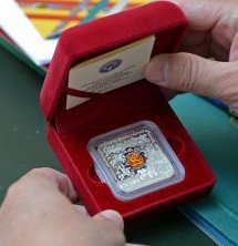 Изготовлена монета в честь древних видов спорта. Ювелирные Известия - J-izvestia.ru