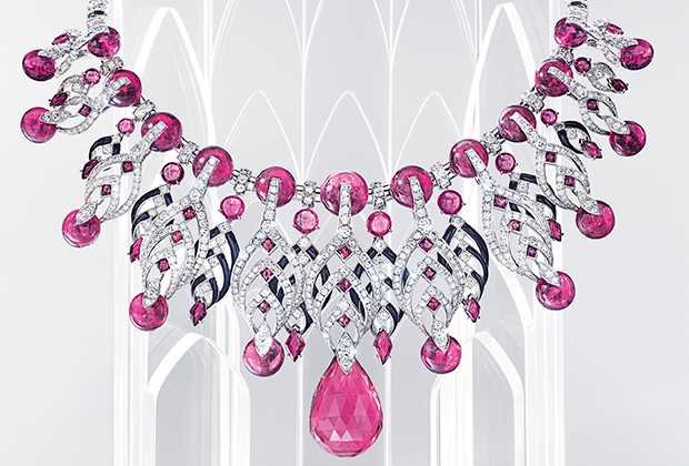 Cartier показал колье с 90-каратным рубеллитом. Ювелирные Известия - J-izvestia.ru