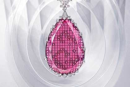 Cartier показал колье с 90-каратным рубеллитом. Ювелирные Известия - J-izvestia.ru