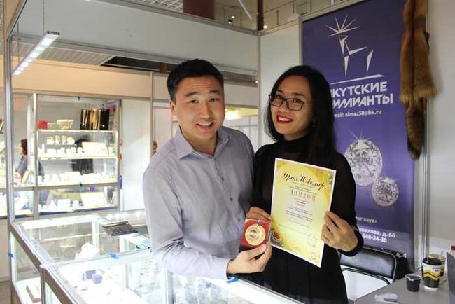 «УралЮвелир» - одна из самых эффективных региональных торговых территорией России. Ювелирные Известия - J-izvestia.ru