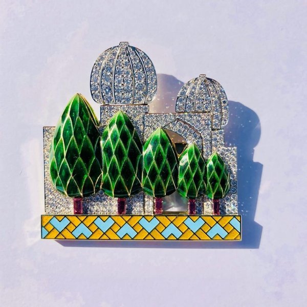 Российский ювелир Ильгиз Фазулзянов представил «самаркандскую» коллекцию из 60-ти украшений. Ювелирные Известия - J-izvestia.ru