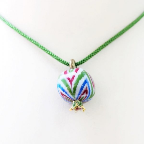 Российский ювелир Ильгиз Фазулзянов представил «самаркандскую» коллекцию из 60-ти украшений. Ювелирные Известия - J-izvestia.ru